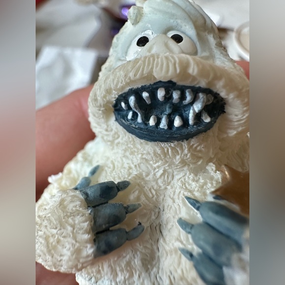BUMBLE the snowman mini figurine- From Rudolph & the Island of the Misfits - Picture 6 of 9